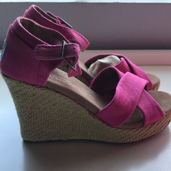 Toms size 6w wedges - Picture 4 of 5